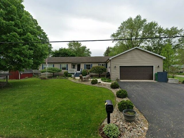 House image located at Elkhart, IN 46516