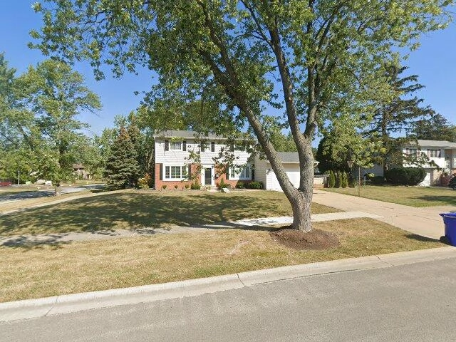 House image located at Wheaton, IL 60189