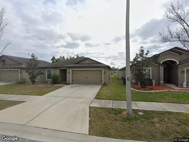 House image located at Ruskin, FL 33570