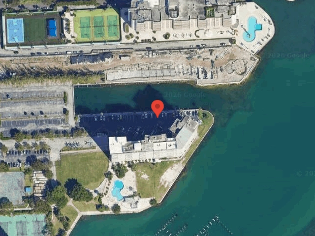 House image located at Miami, FL 33181