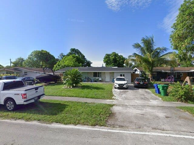 House image located at Hollywood, FL 33023