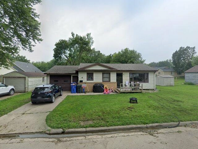 House image located at Sioux Center, IA 51250
