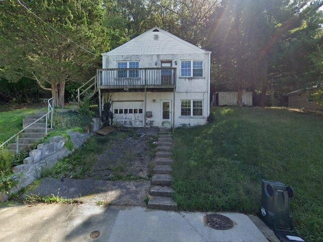 House image located at Newport, KY 41071