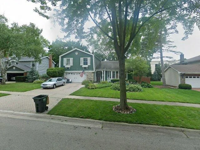 House image located at Libertyville, IL 60048