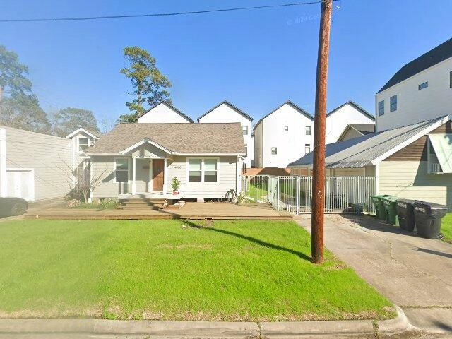 House image located at Houston, TX 77018