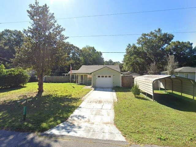 House image located at Milton, FL 32571