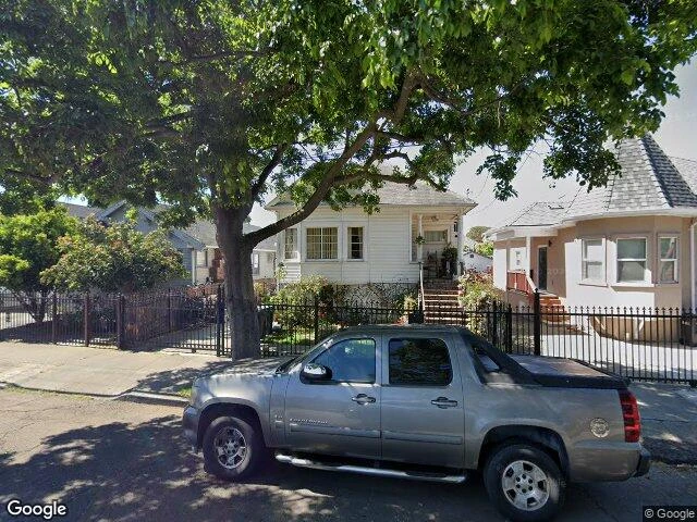 House image located at Oakland, CA 94601