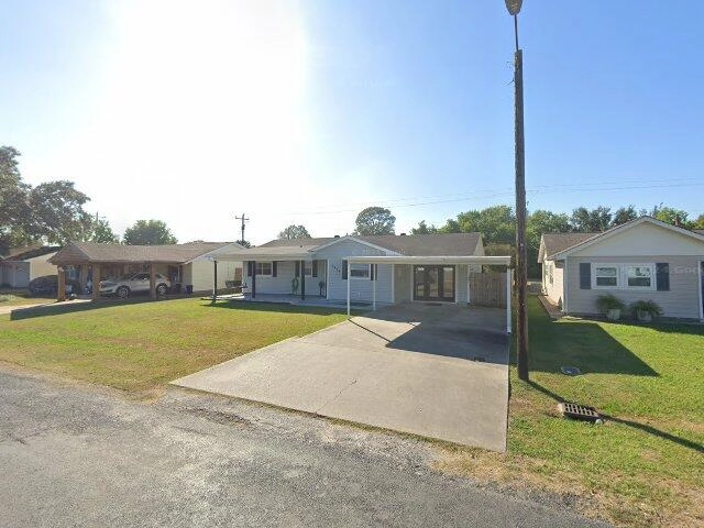 House image located at Port Neches, TX 77651