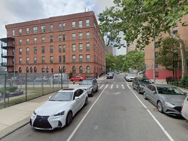 House image located at Marinette, WI 54143