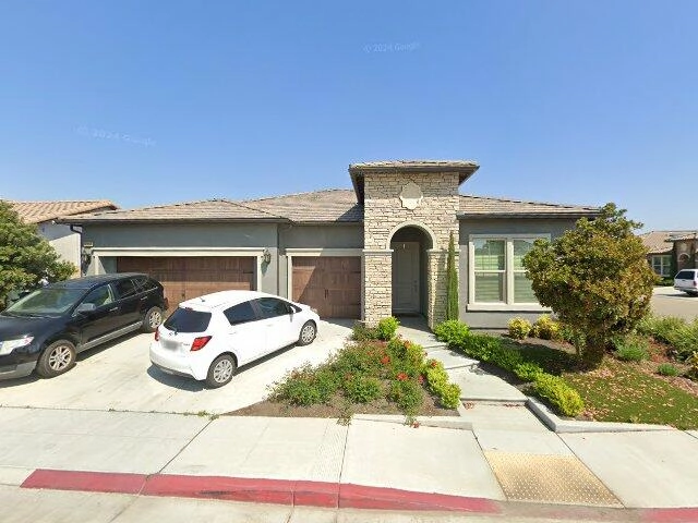 House image located at Fresno, CA 93727