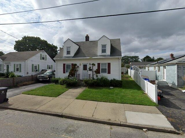House image located at Windsor, CT 06095