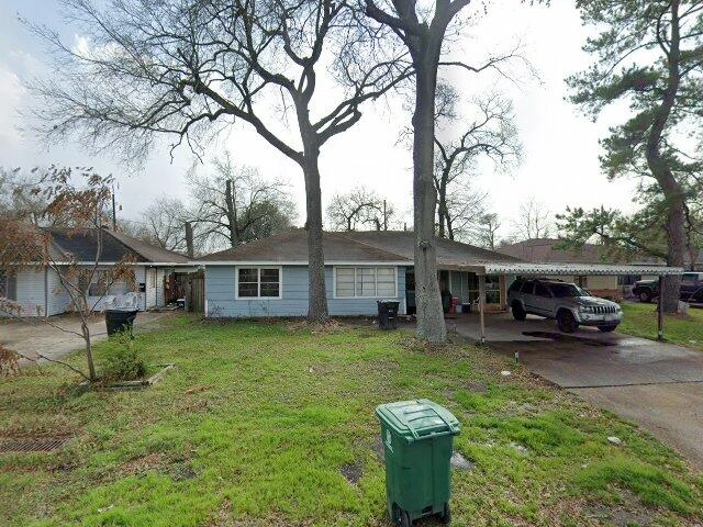 House image located at Houston, TX 77015