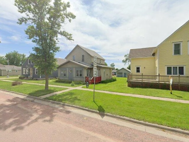 House image located at Garretson, SD 57030