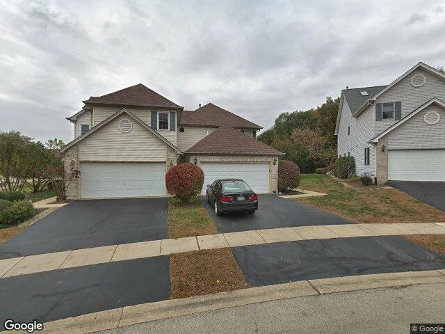 House image located at Saint Charles, IL 60174