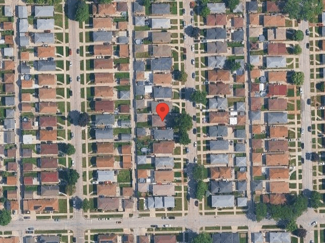 House image located at Chicago, IL 60652