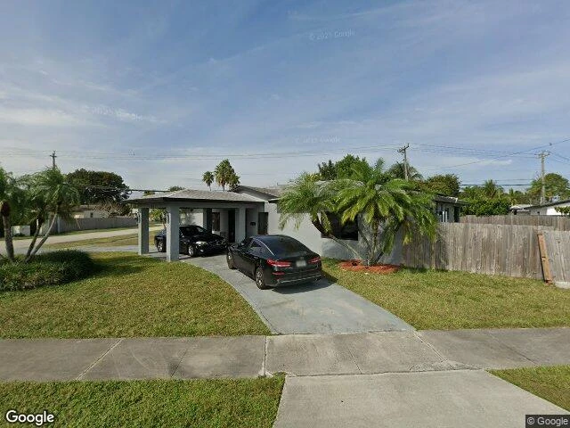 House image located at Miami, FL 33177