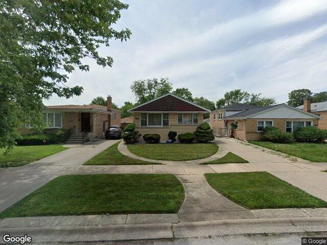 House image located at Dolton, IL 60419