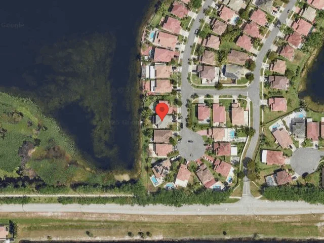 House image located at Hollywood, FL 33027