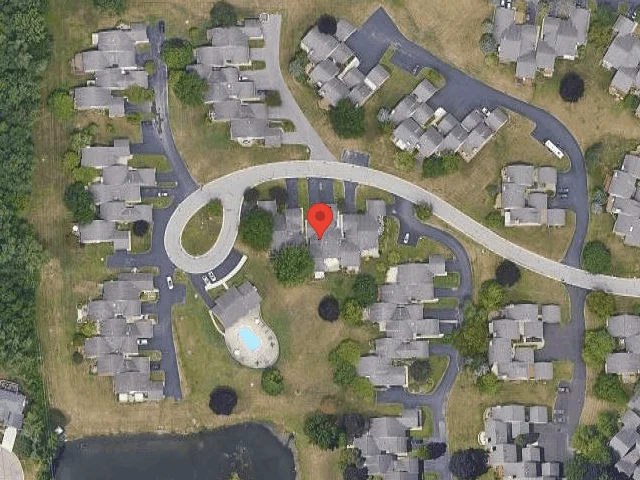 House image located at Farmington, MI 48335