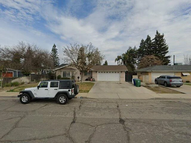 House image located at Selma, CA 93662