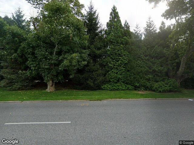 House image located at Southampton, NY 11968