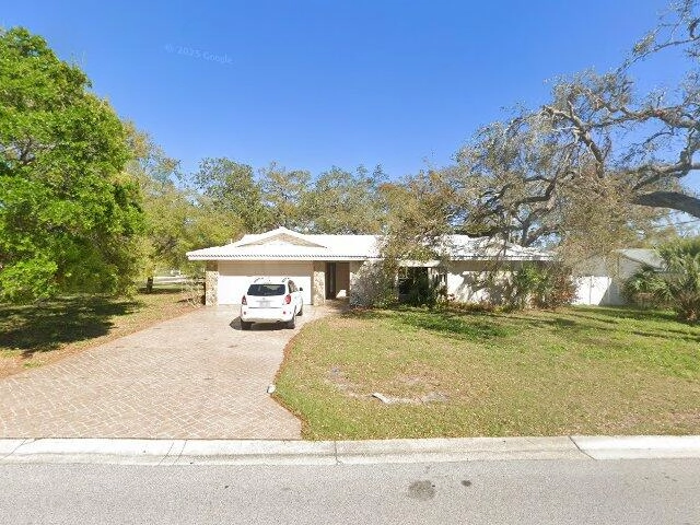 House image located at Largo, FL 33770