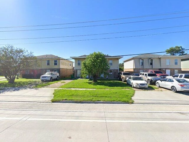 House image located at Gretna, LA 70056