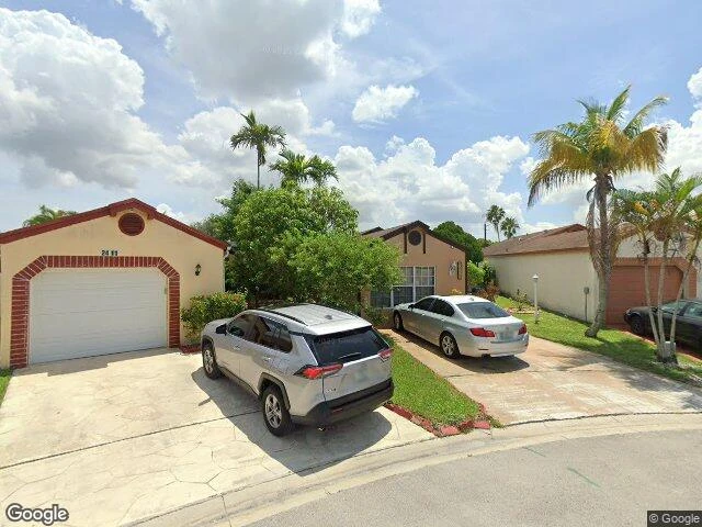 House image located at Hollywood, FL 33025
