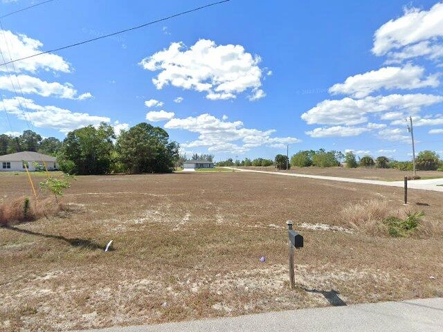 House image located at Cape Coral, FL 33909