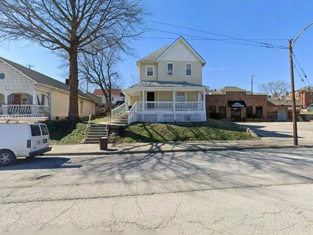 House image located at Estherville, IA 51334