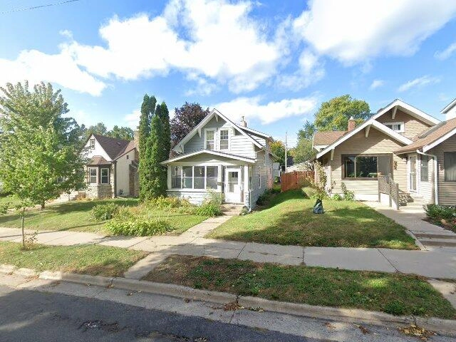 House image located at Minneapolis, MN 55418