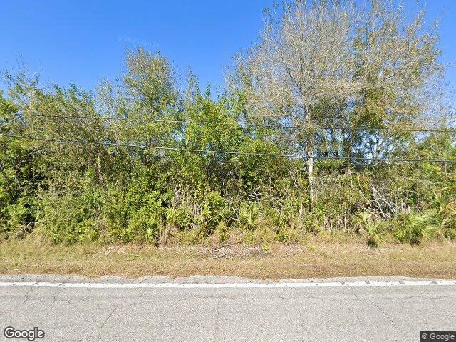 House image located at North Fort Myers, FL 33917