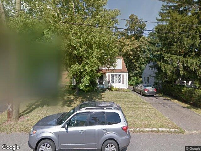 House image located at Waldwick, NJ 07463