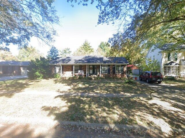 House image located at Louisville, KY 40223