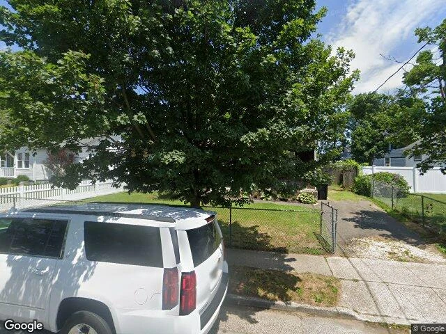 House image located at Freeport, NY 11520