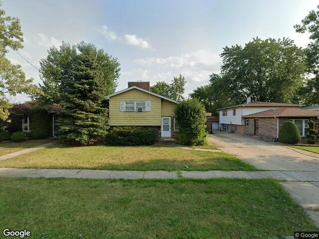 House image located at Country Club Hills, IL 60478