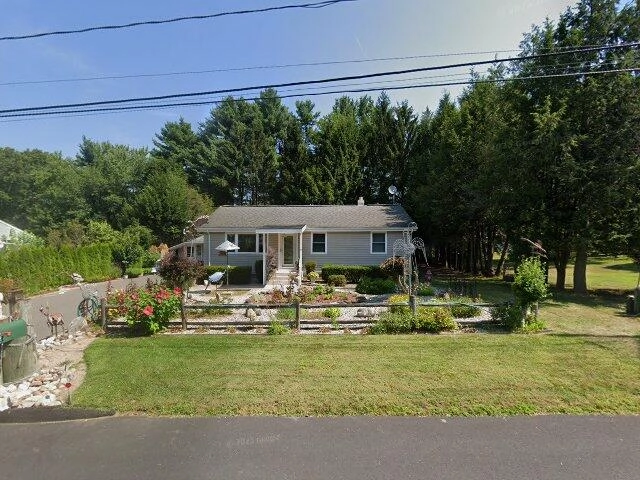House image located at Seekonk, MA 02771