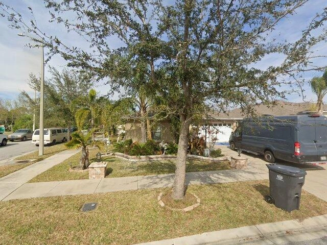 House image located at Ruskin, FL 33570