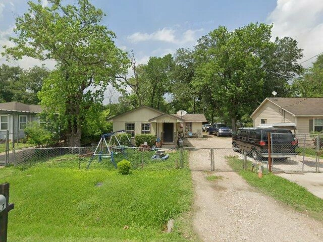 House image located at Houston, TX 77028