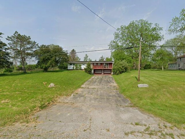 House image located at Mount Morris, MI 48458