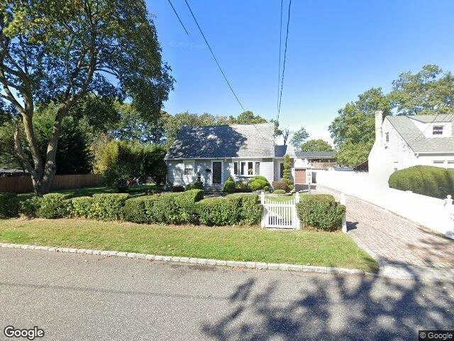 House image located at Bay Shore, NY 11706