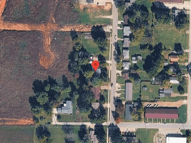 House image located at Bolivar, MO 65613
