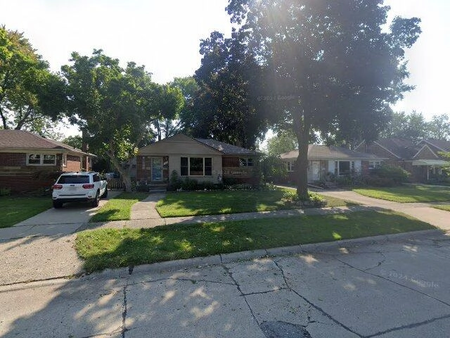 House image located at Allen Park, MI 48101