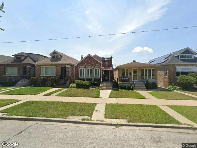 House image located at Chicago, IL 60628