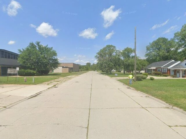 House image located at Inkster, MI 48141