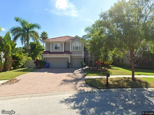 House image located at Tampa, FL 33624