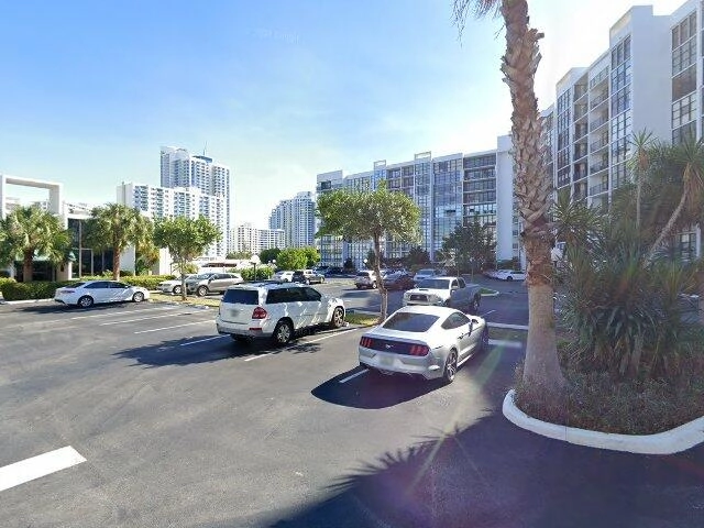 House image located at Hallandale, FL 33009