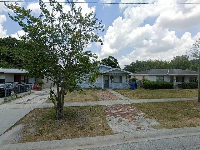 House image located at Saint Petersburg, FL 33712