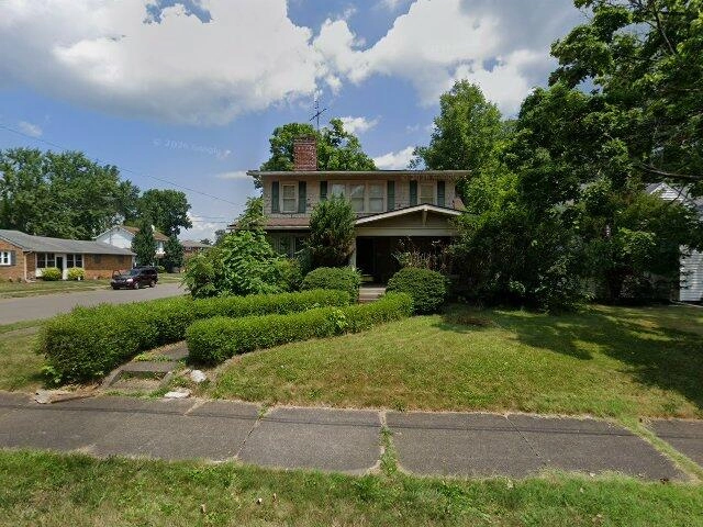 House image located at Alliance, OH 44601