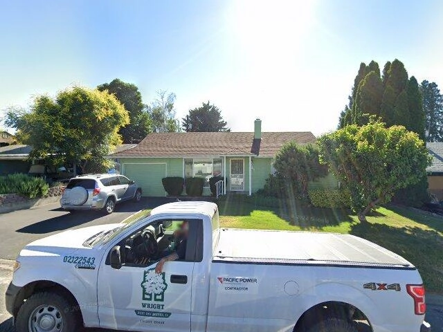 House image located at Yakima, WA 98902